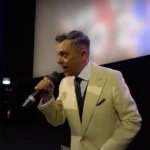 Attilio Reinhardt presentatore di una première cinematografica