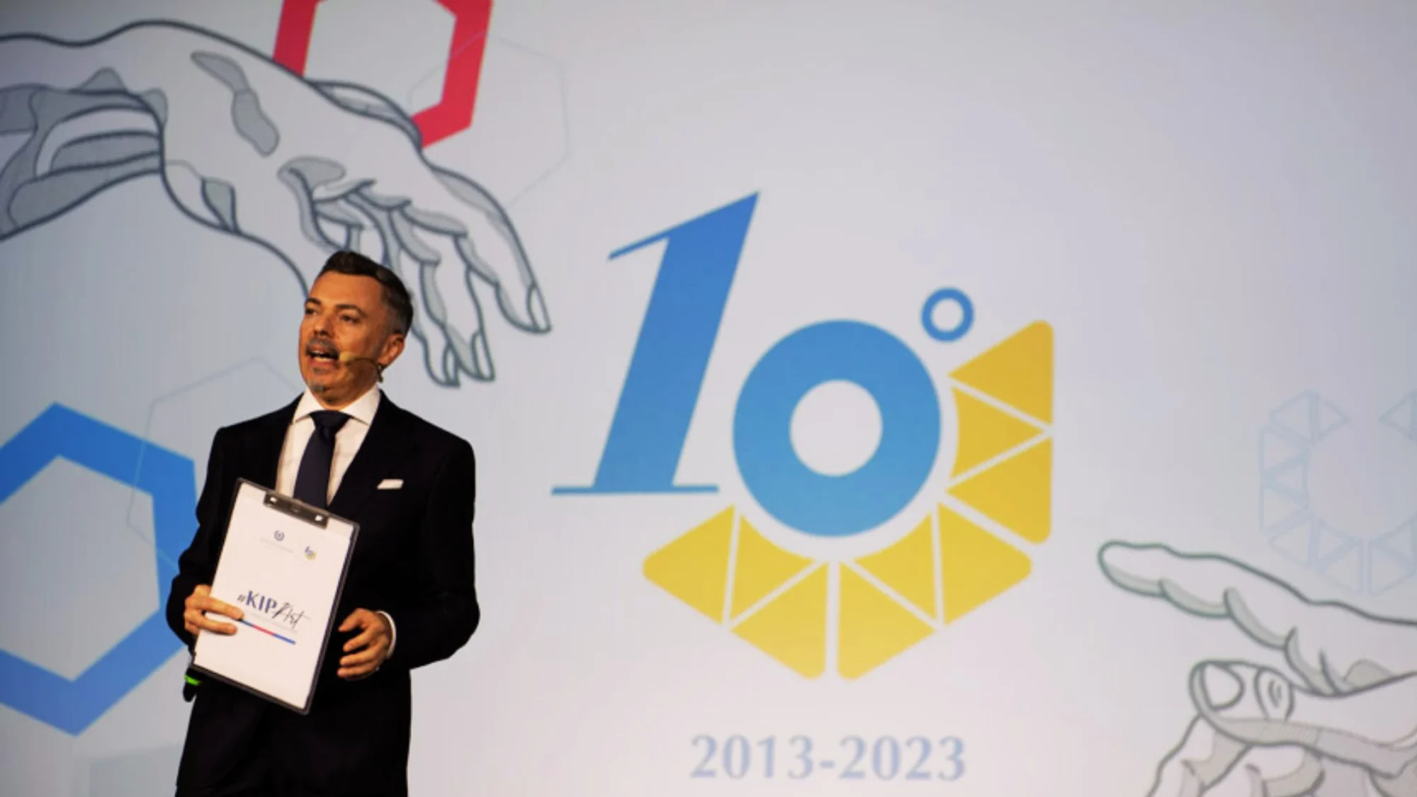 Attilio Reinhardt emcee for the corporate event of Kolinpharma