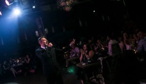 presentatore cena aziendale Attilio Reinhardt