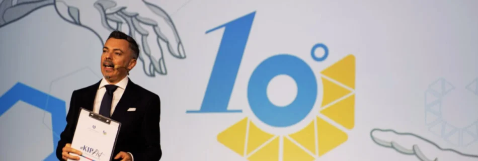 Attilio Reinhardt presentatore dell'evento corporate di Kolinpharma